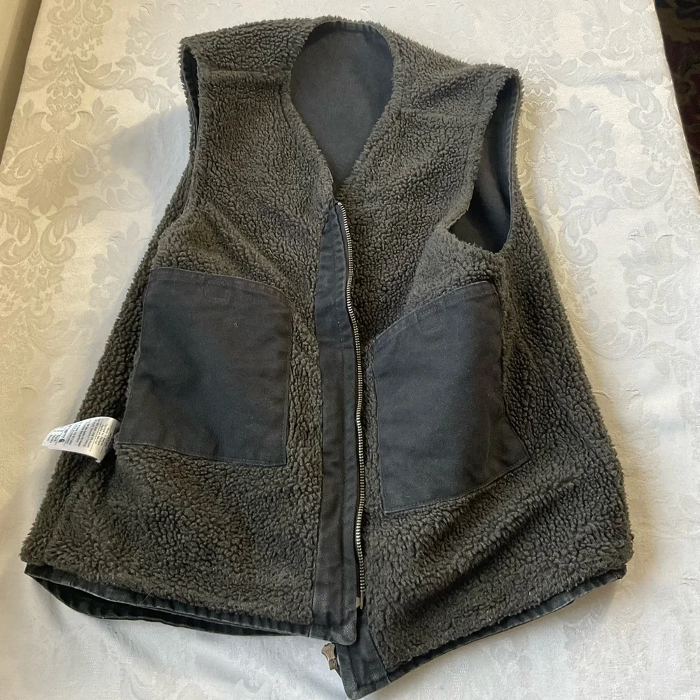 Carhartt Sherpa Fleece Lined Duck Canvas Vest V26 Men's Size Med New Without Tag - Picture 7 of 8
